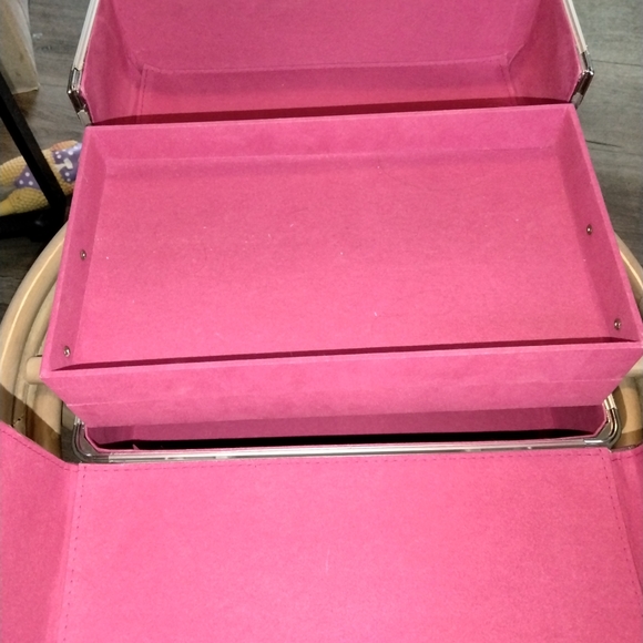 Chic Parisian Print Makeup Case Fashion Paris Fun - Picture 3 of 10